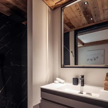 Antares Ursa 002 - Luxury Inski Out Apartment *