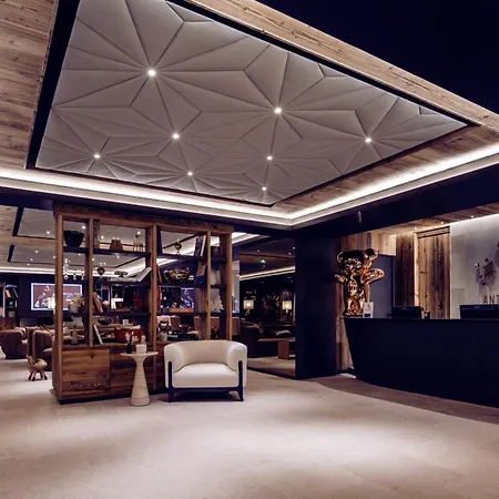 Antares Ursa 002 - Luxury Inski Out Apartment
