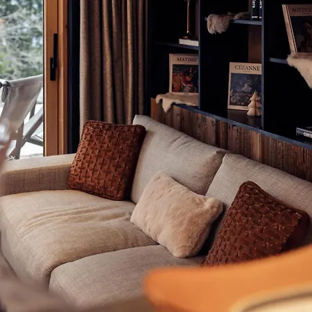 Antares Ursa 002 - Luxury Inski Out Apartment *